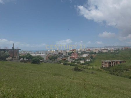 TOKE PER SHITJE NE ARAPAJ, DURRES !
