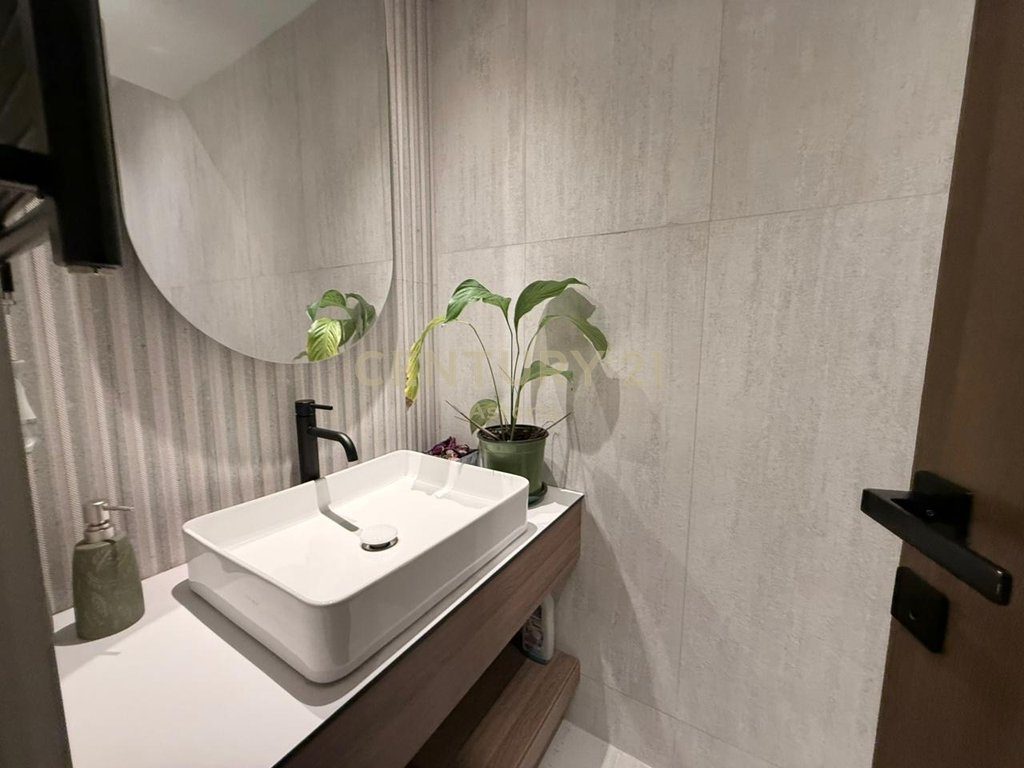 JEPET ME QIRA APARTAMENT 1+1 NE RRUGEN "MIHAL GRAMENO"