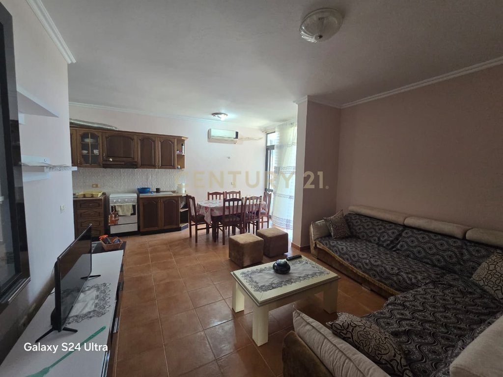 Apartament 2+1 për Shitje në Golem, Durrës, pranë Detit !