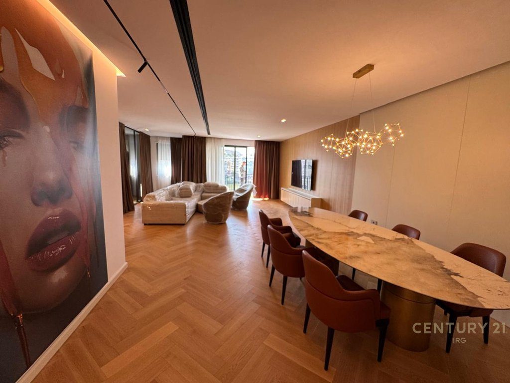 APARTAMENT 2+1+3 TEK LIQENI I THATE