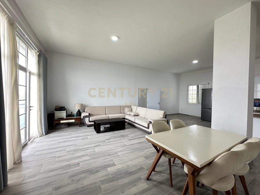 Penthouse per Qira ne Paskuqan!