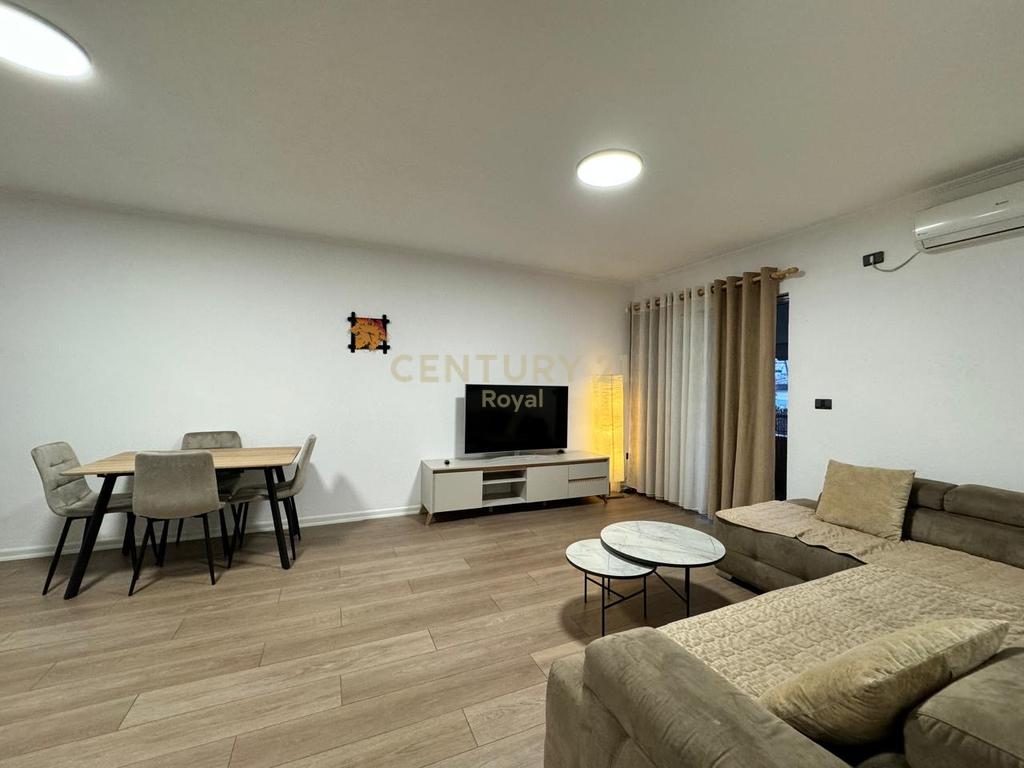 Jepet me qira apartament 2+1+2 plus post parkimi