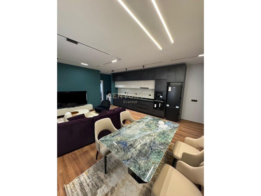 RESIDENCA LAKE LAND, JAPIM ME QIRA APARTAMENT 1+1+POST PARKIMI