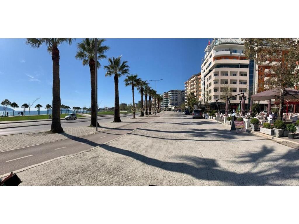 SHESIM NJËSI KOMERCIALE  NË LUNGOMARE VLORË !!!