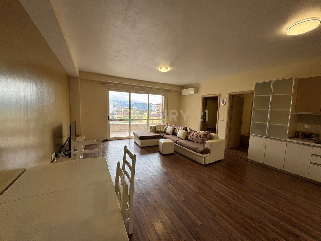 Apartament 2+1+2 tualete per shitje në Qender te Shkodrës - 160,000€ | 120 m²
