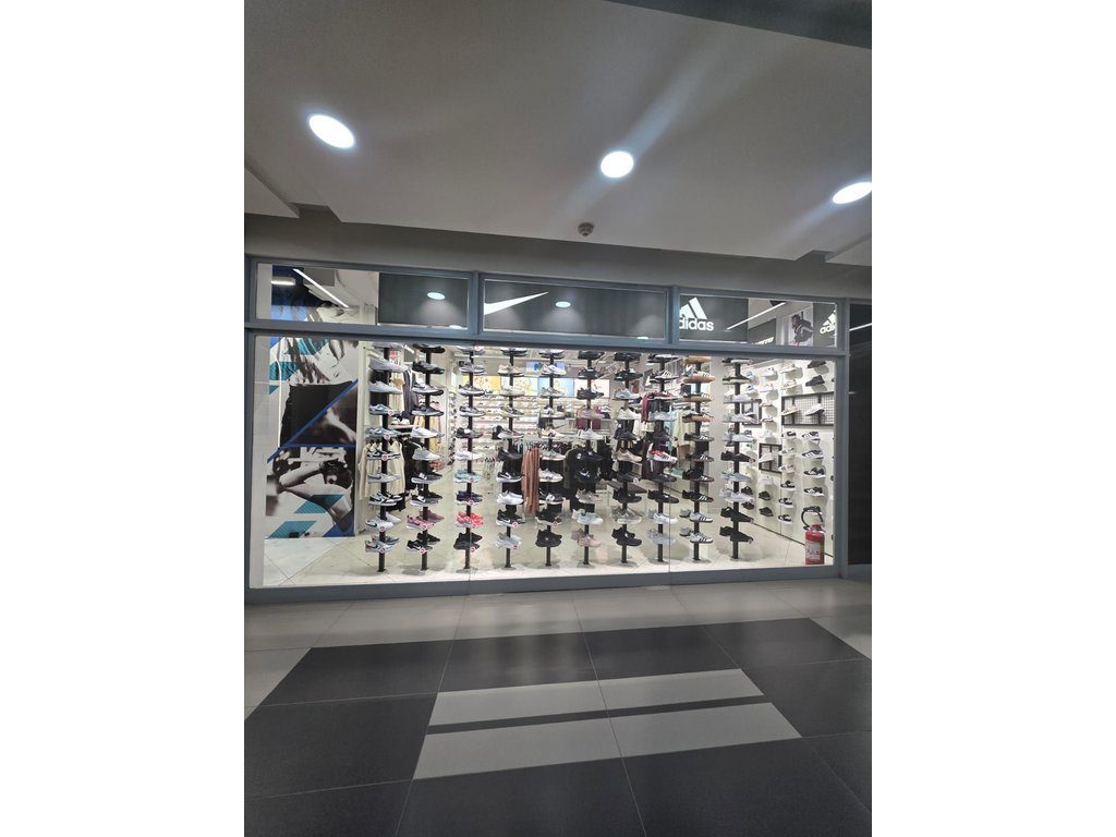 Dyqan me qira tek Qendra Tregtare Flagship, Durrës !