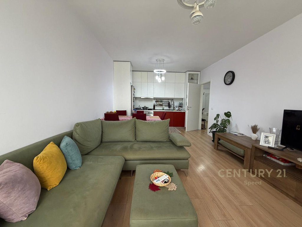 Shesim apartament 2+1+2 ne Rrugen "5 Maji"!