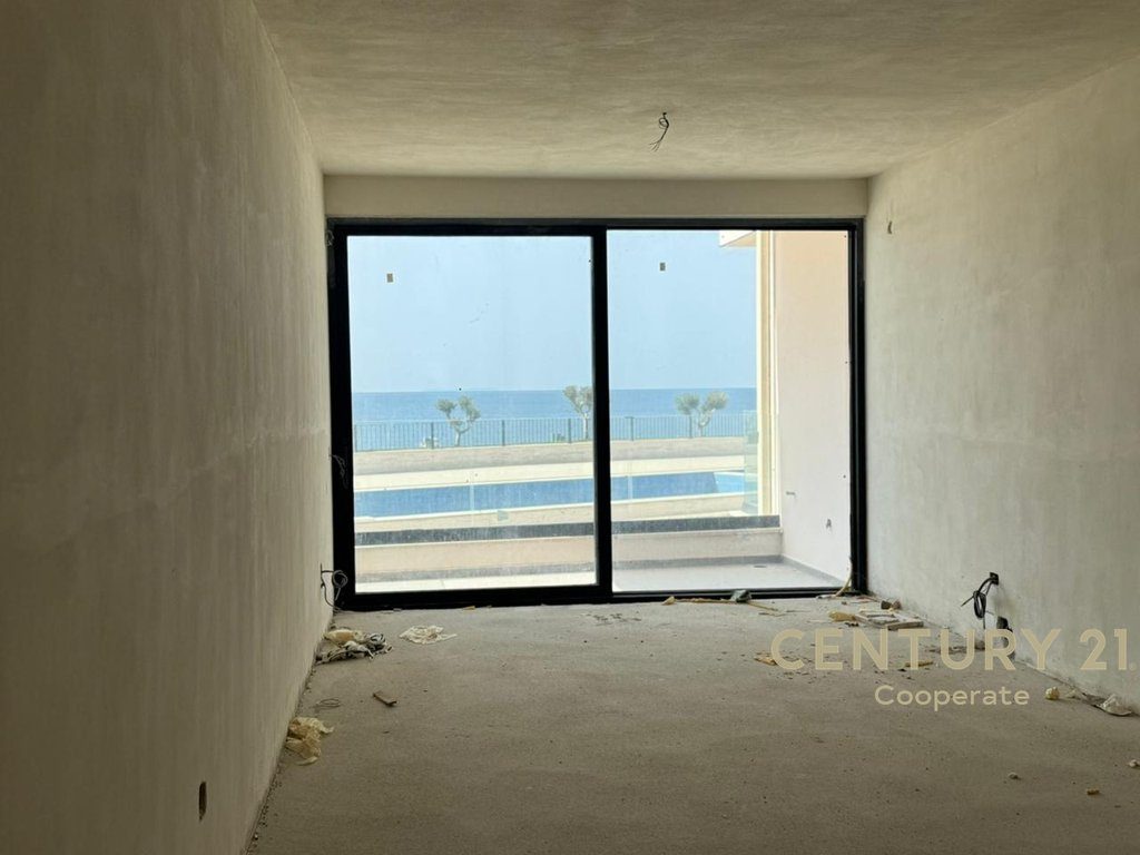 SHESIM APARTAMENT 2+1 TEK IONIAN BAY SARANDE - PAMJE DET.
