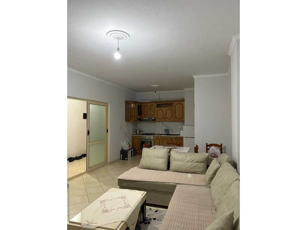 OFROJME PER SHITJE APARTAMENT 1+1 NE ZONEN"ALBANO & ROMINA"!