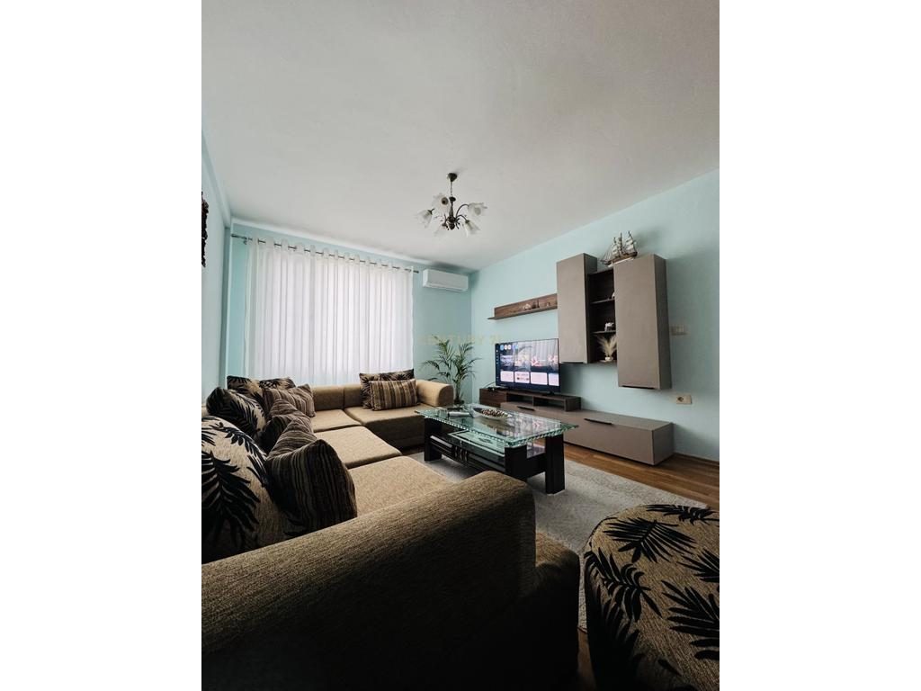‼️LISTIM I RI. Apartament 1+1 me qera në zemër të Tiranës! 700 Euro