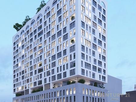 Shitet duplex në zonën e Komunës së Parisit, Tiranë