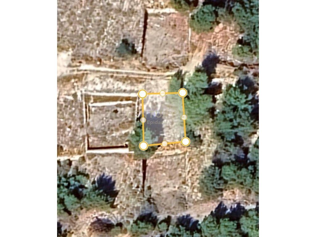 Tokë për Shitje në Sarandë !!