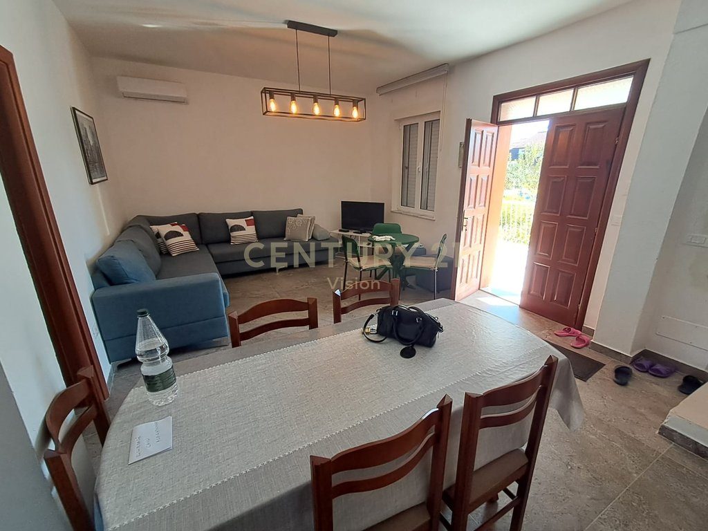 Shtëpi private 3-kateshe Për Shitje , Hardhiat e Egra, Shkodër  | 178 m²