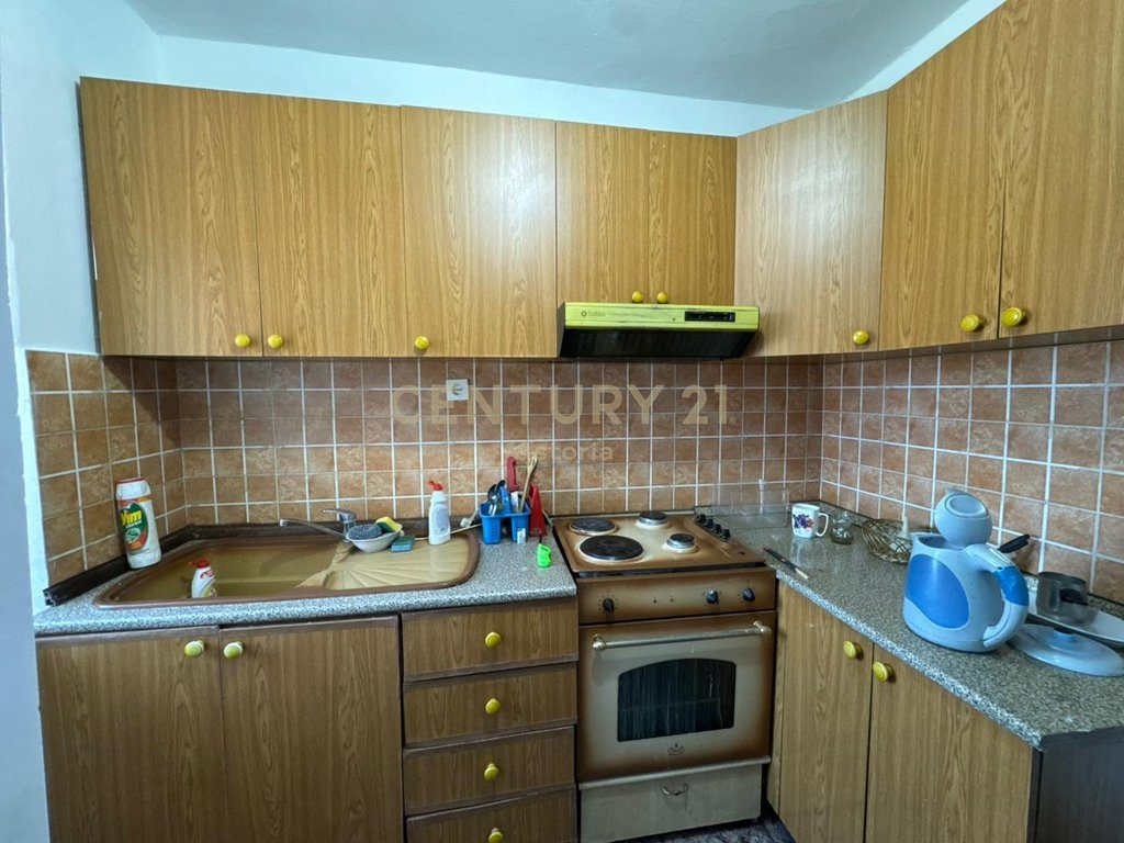 JEPET ME QIRA APARTAMENT 2+1 – MATERNITETI I RI