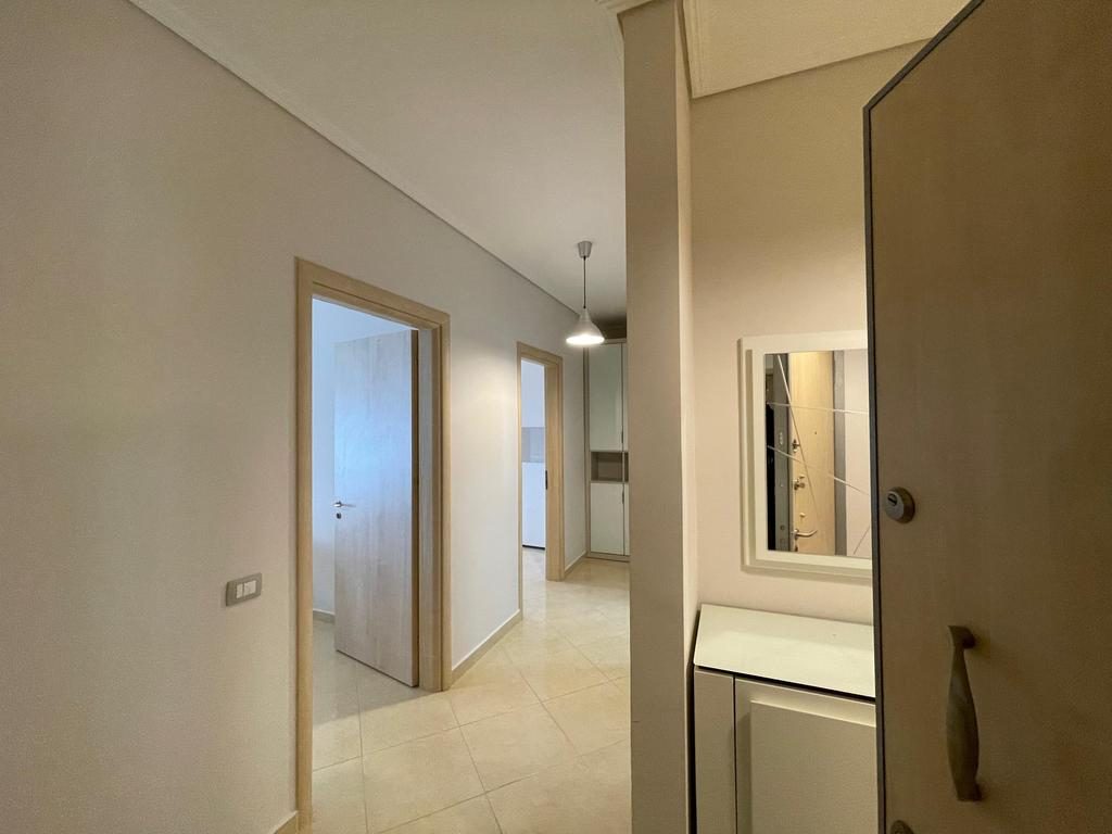 APARTAMENT 2+1+2 NE VLORE!