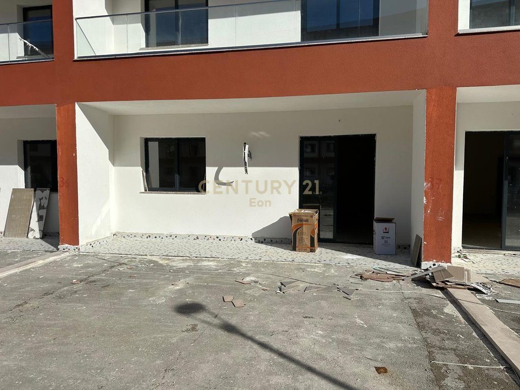 SHITET APARTAMENT 1+1  ME OBORR NE REZIDENCEN EON GOLEM!