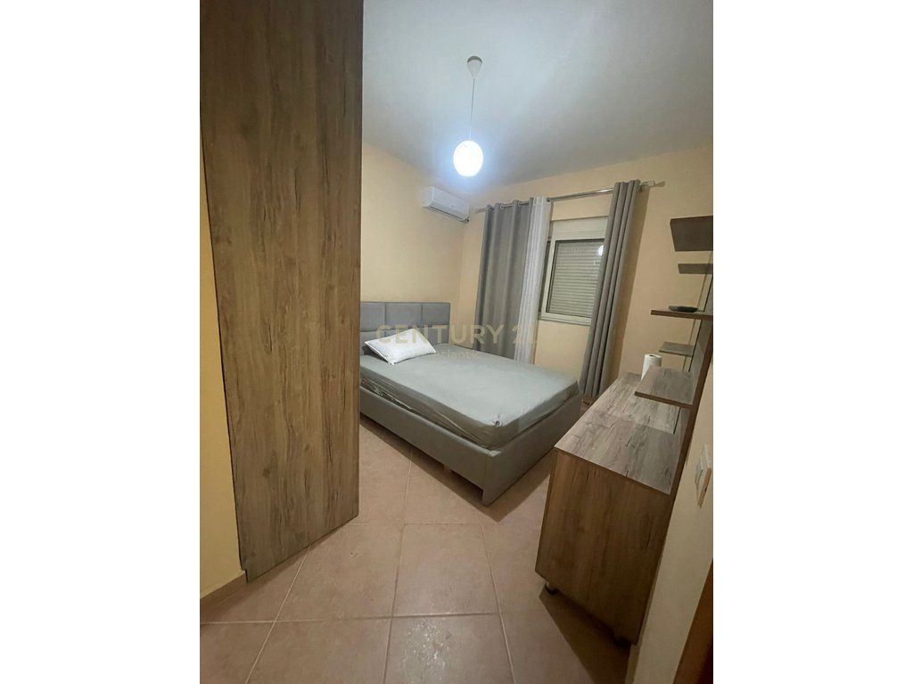 Apartament 1+1 Shitje në Shkëmbi i Kavajës, Durrës