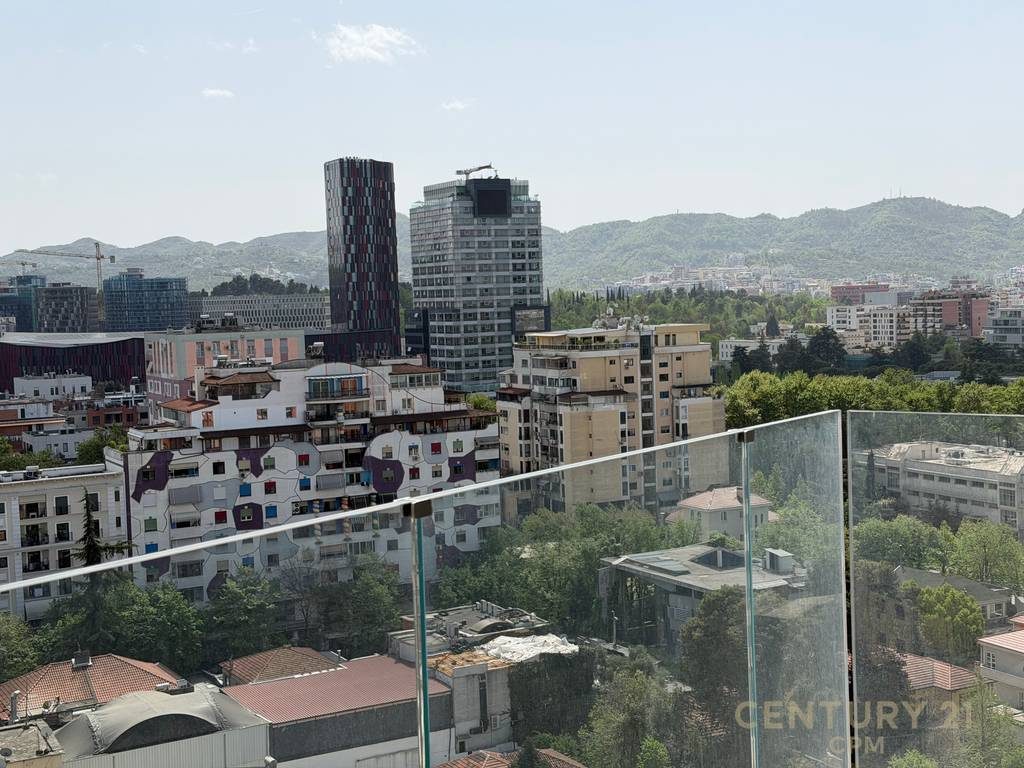 Ambient per zyre me qira tek Downtown One!