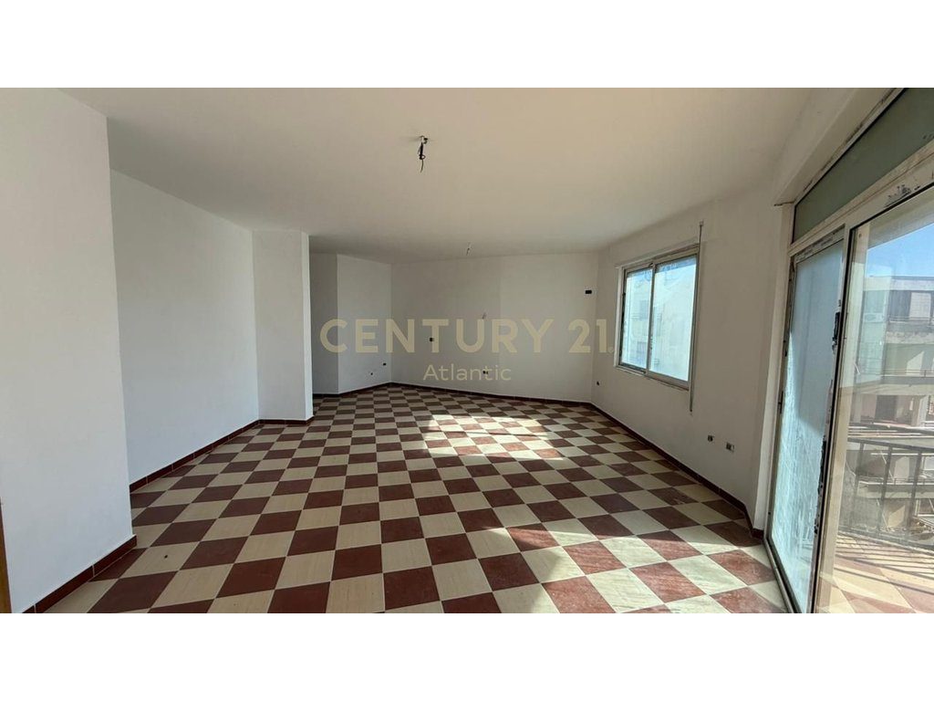Apartament 1+1 Për Shitje në Shkëmbi i Kavajës, Durrës