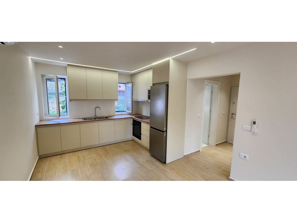 SARANDE, SHESIM APARTAMENT 1+1