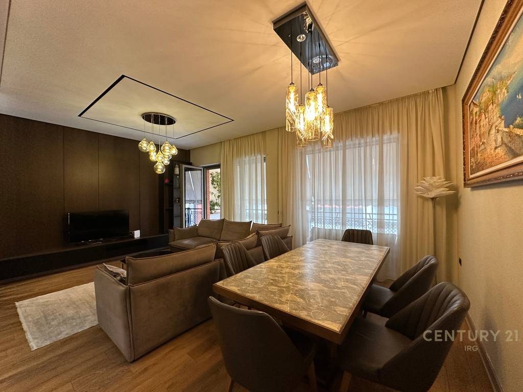 APARTAMENT LUKSOZ 2+1+2 TE KOMPLEKSI DELIJORGJI!