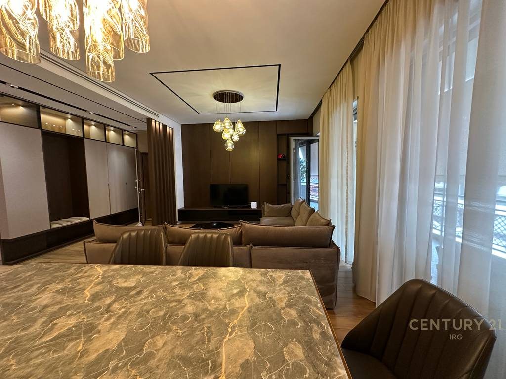 APARTAMENT LUKSOZ 2+1+2 TE KOMPLEKSI DELIJORGJI!