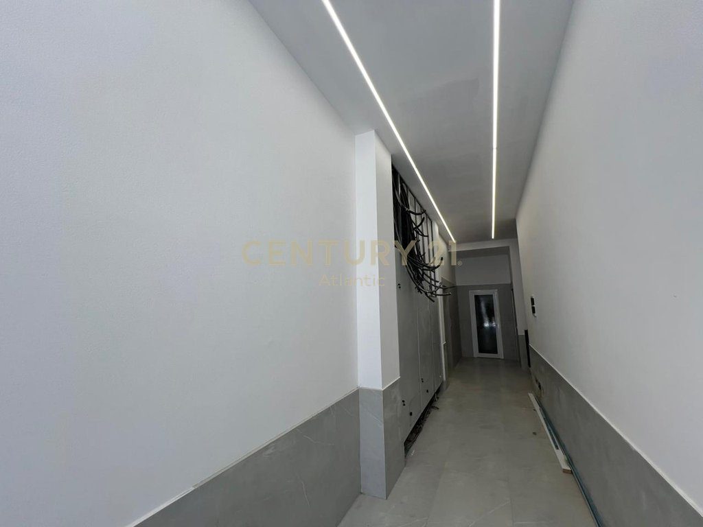 SHITET APARTAMENT 1+1 NE SPITALLE !
