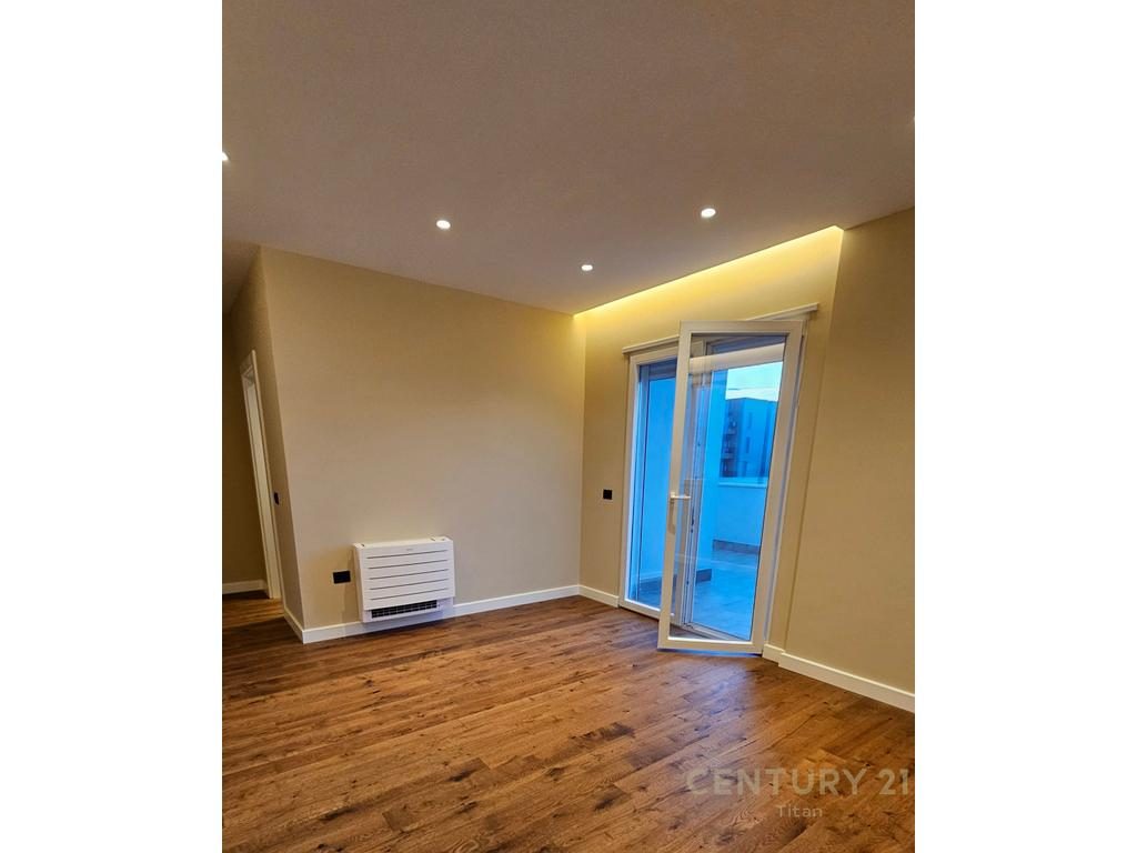 Penthouse ne shitje ne Don Bosko !