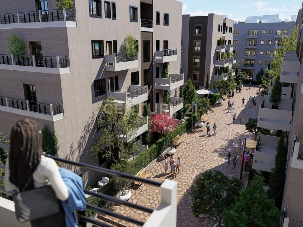 Kompleksi “Kodra e Liqenit”, Paskuqan-Shesim apartament 3+1me verande
