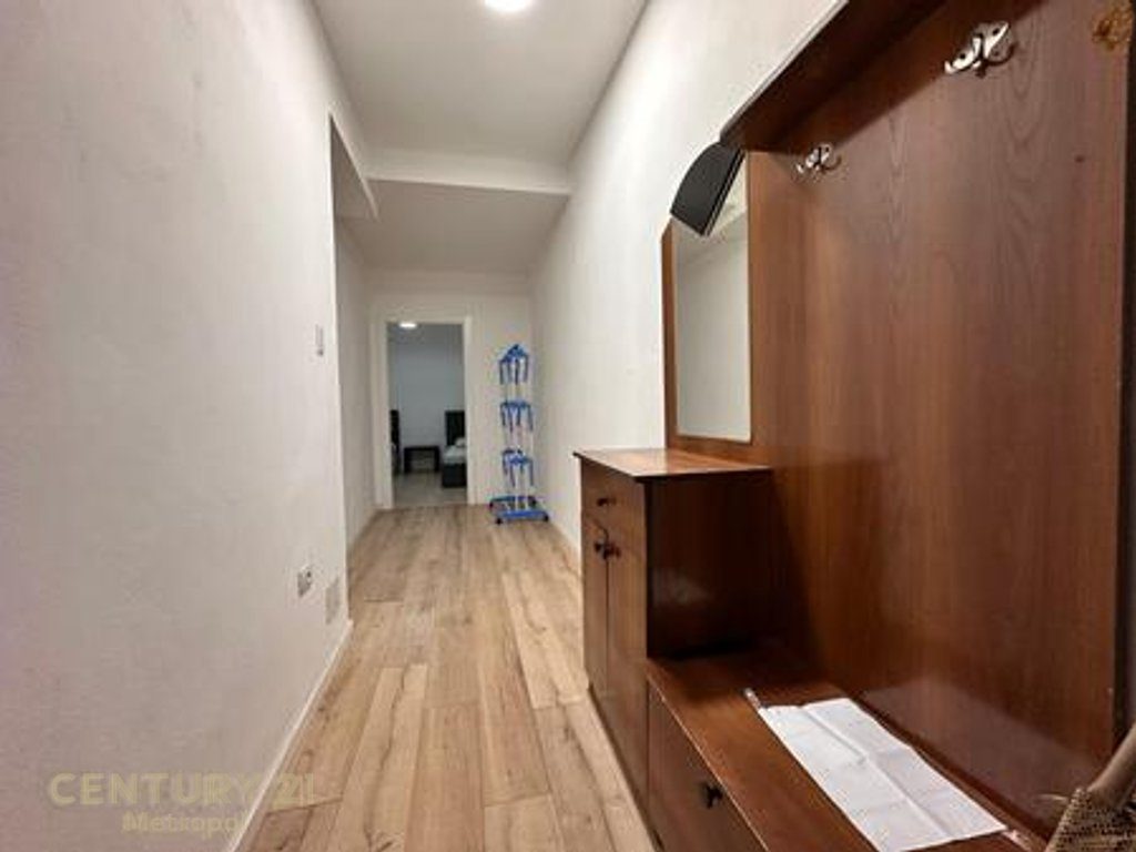 SHES APARTAMENT 2+1 ME HIPOTEKE+2 post parkimi  NE SHKOZE!