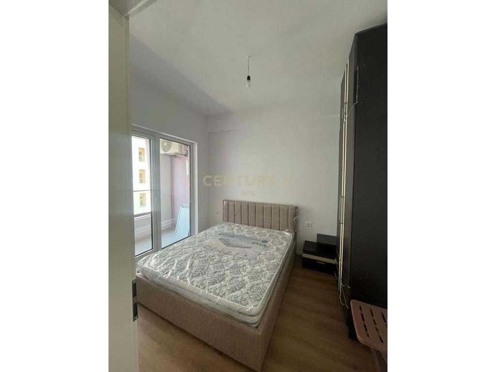 JEPET ME QIRA APARTAMENT 1+1 TEK KOPMLEKSI KADIU