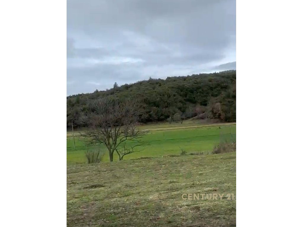 Tokë për shitje – 7,950 m² në zonën e Kakunjës (Tiranë)
