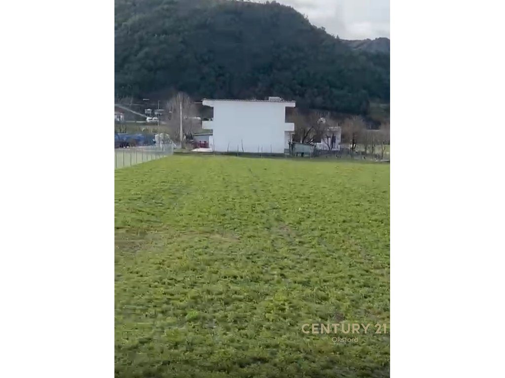 Tokë për shitje – 7,950 m² në zonën e Kakunjës (Tiranë)