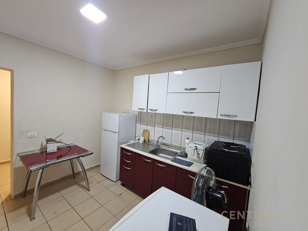 JEPET ME QIRA APARTMENT 2+1 TEK PEDIATRIA