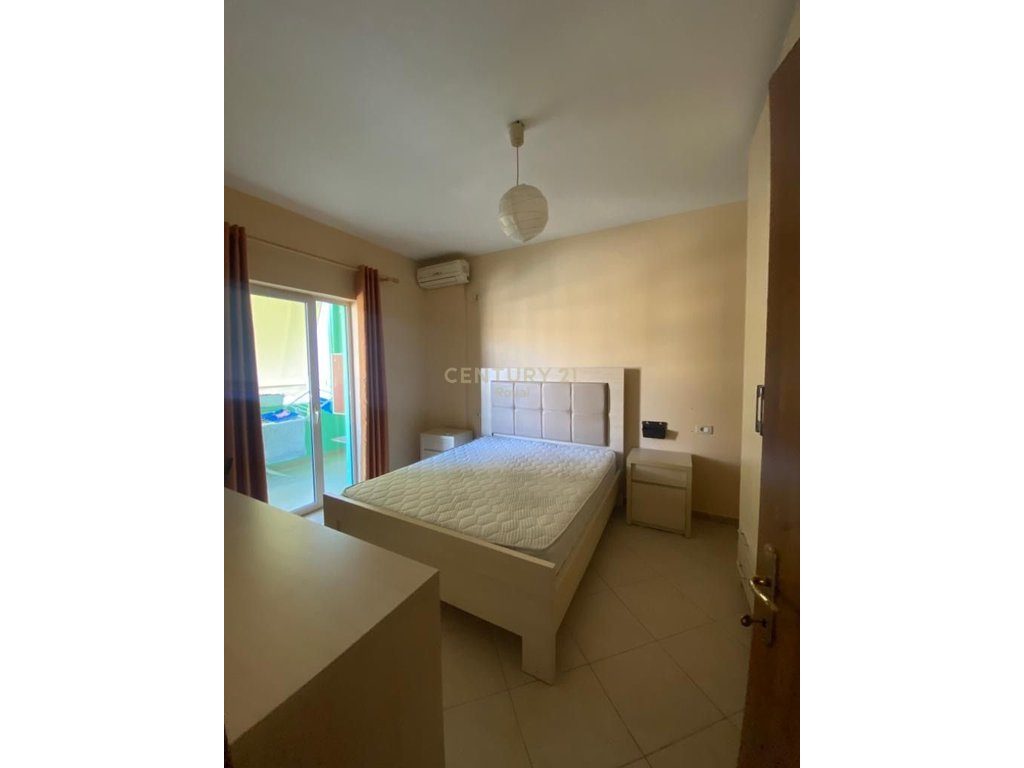 Jepet me Qira Apartament 2+1+2  – Zogu i Zi