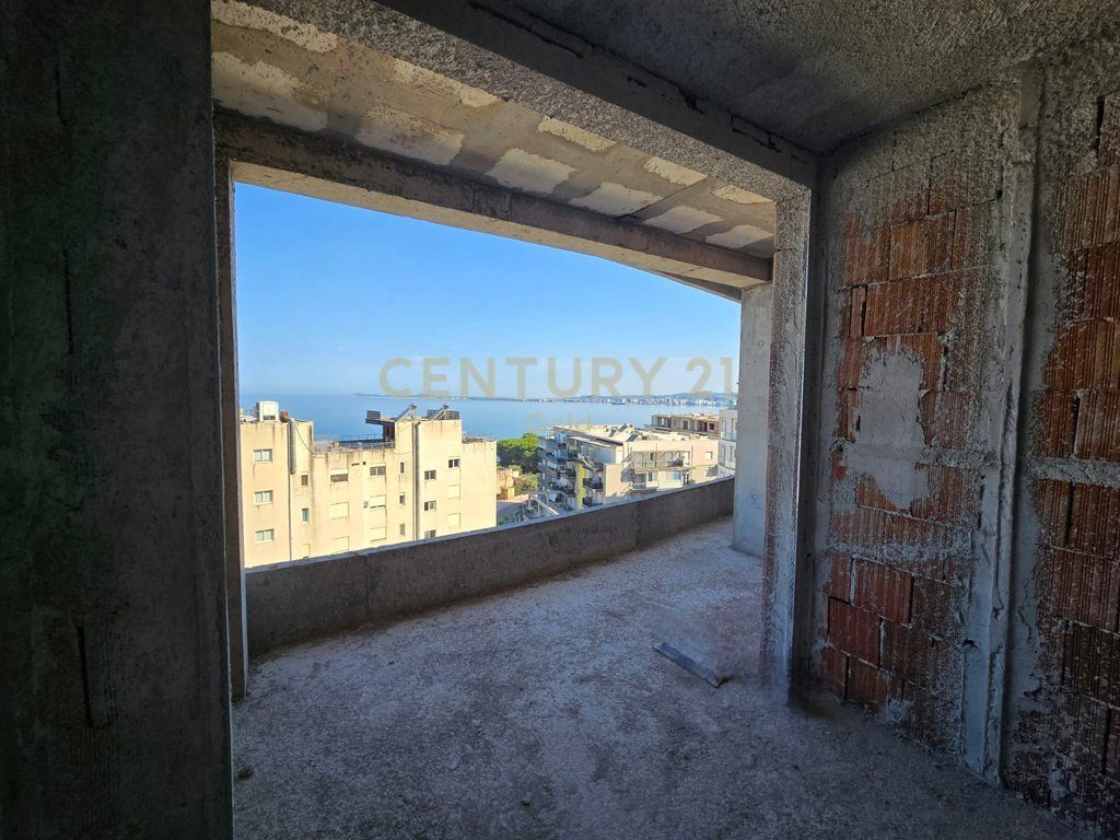 PAMJE DETI, APARTAMENT 1+1 PER SHITJE TEK UJI FTOHTE VLORE !