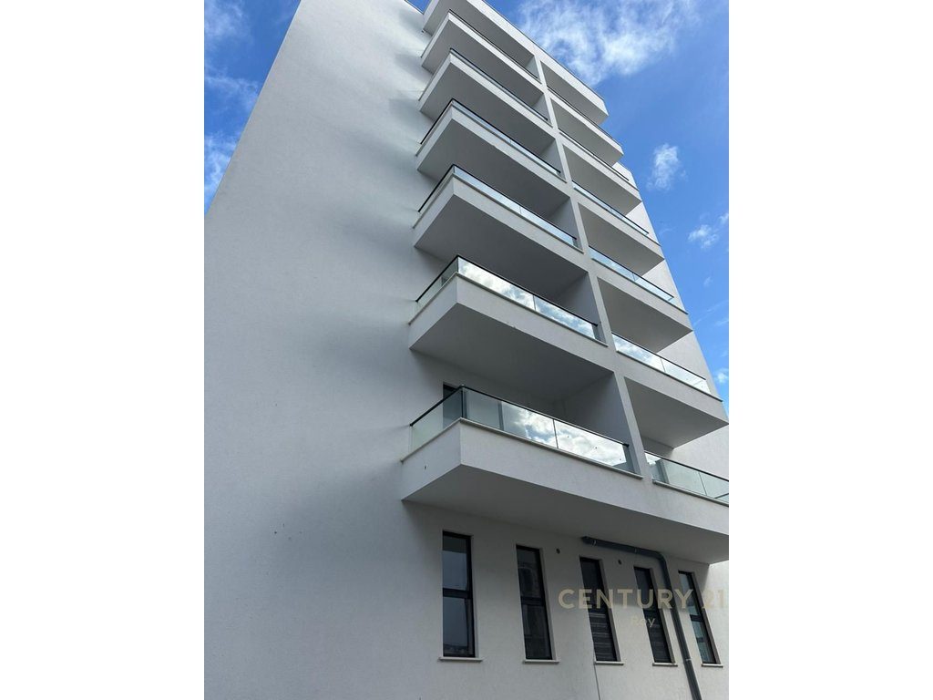 1100 Euro!! Apartament 2+1 Për Shitje në Golem, Durrës - 93,000€ | 84.6 m²
