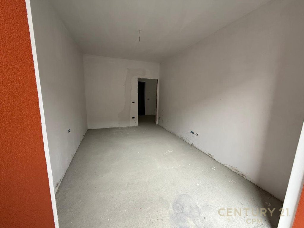 APARTAMENT 1+1 PER SHITJE NE PASKUQAN "REZIDENCA SANEL"