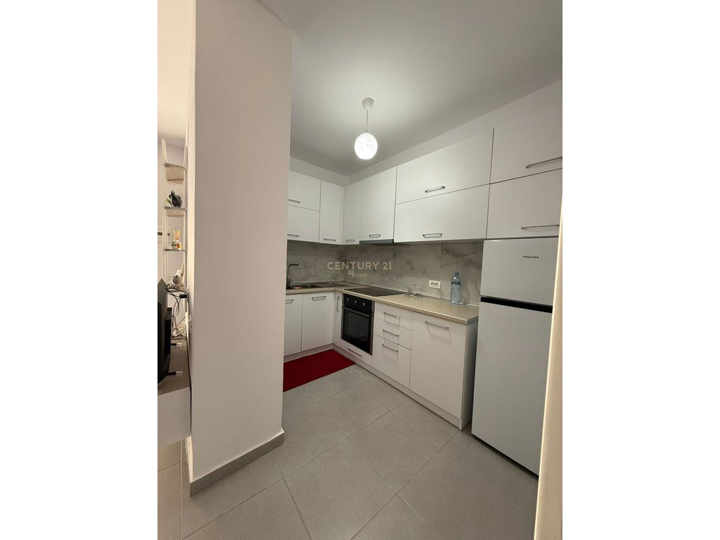 Apartament 2+1 me qira në lagjen “Kushtrim”