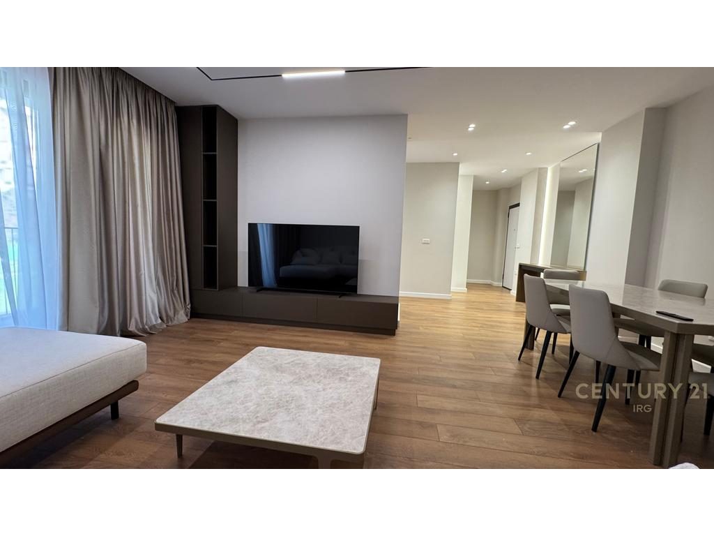 JEPET ME QIRA APARTAMENT 2+1+2 ME POST PARKIMI TEK KODRA E DIELLIT  !