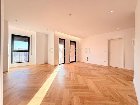 SHITET 1+1 TEK PAZARI I RI!