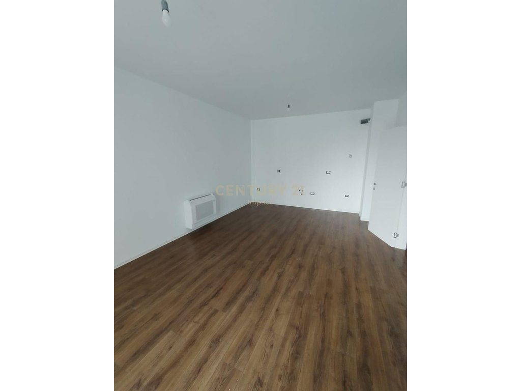 Apartament 1+1 Me Qira tek Bulevardi i Ri, Tiranë - 500€
