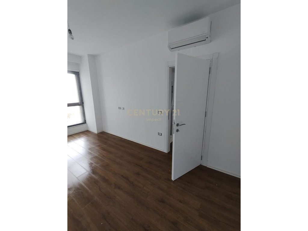 Apartament 1+1 Me Qira tek Bulevardi i Ri, Tiranë - 500€