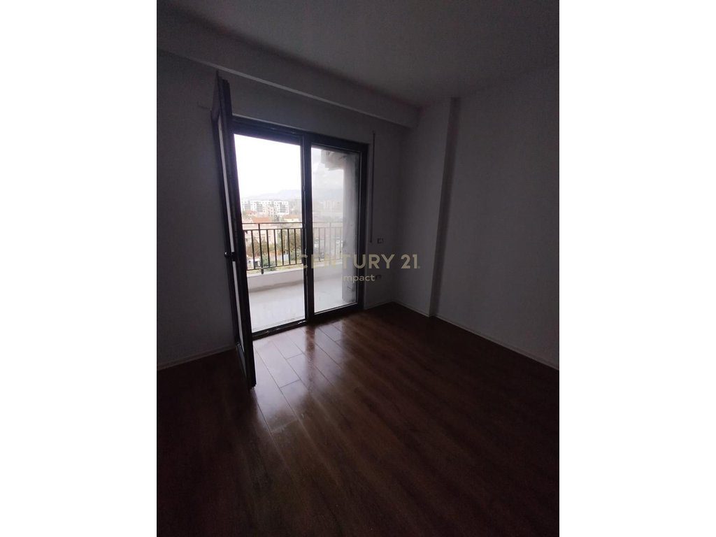 Apartament 1+1 Me Qira tek Bulevardi i Ri, Tiranë - 500€