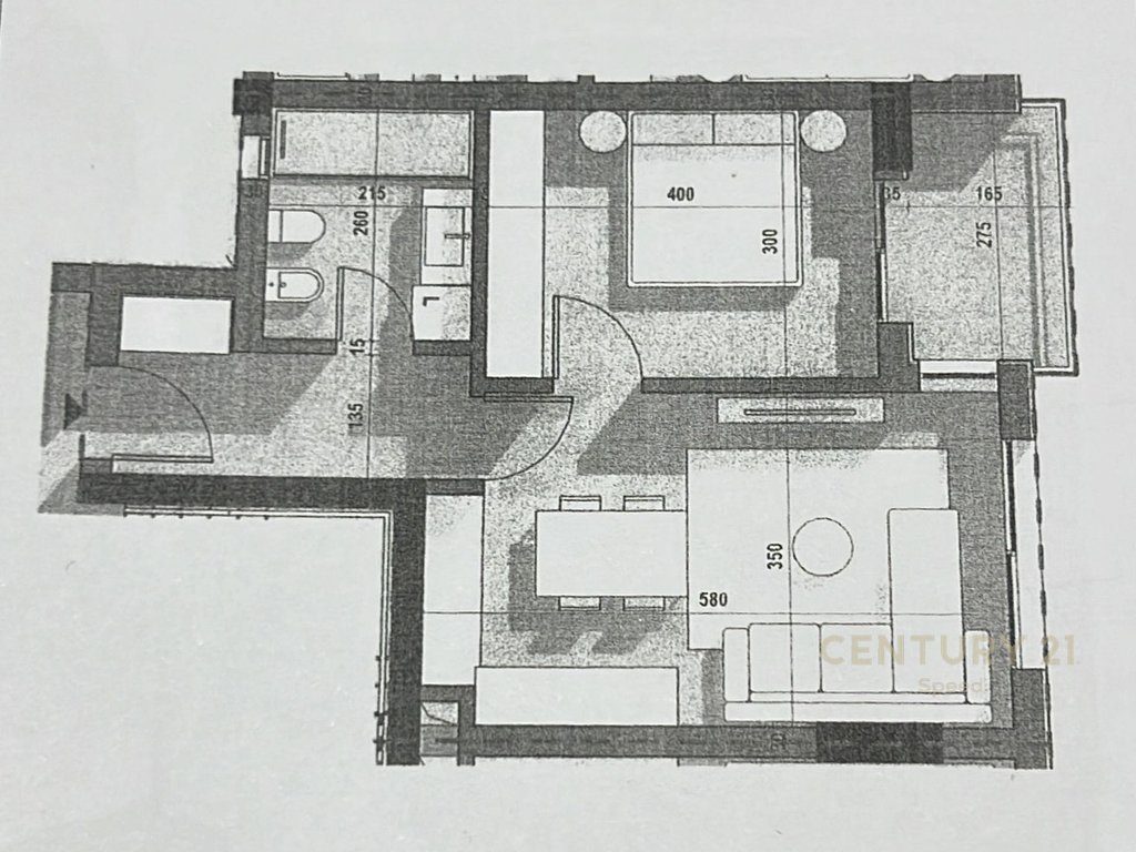 Apartament 1+1 në shitje – Rruga 5 Maj!!