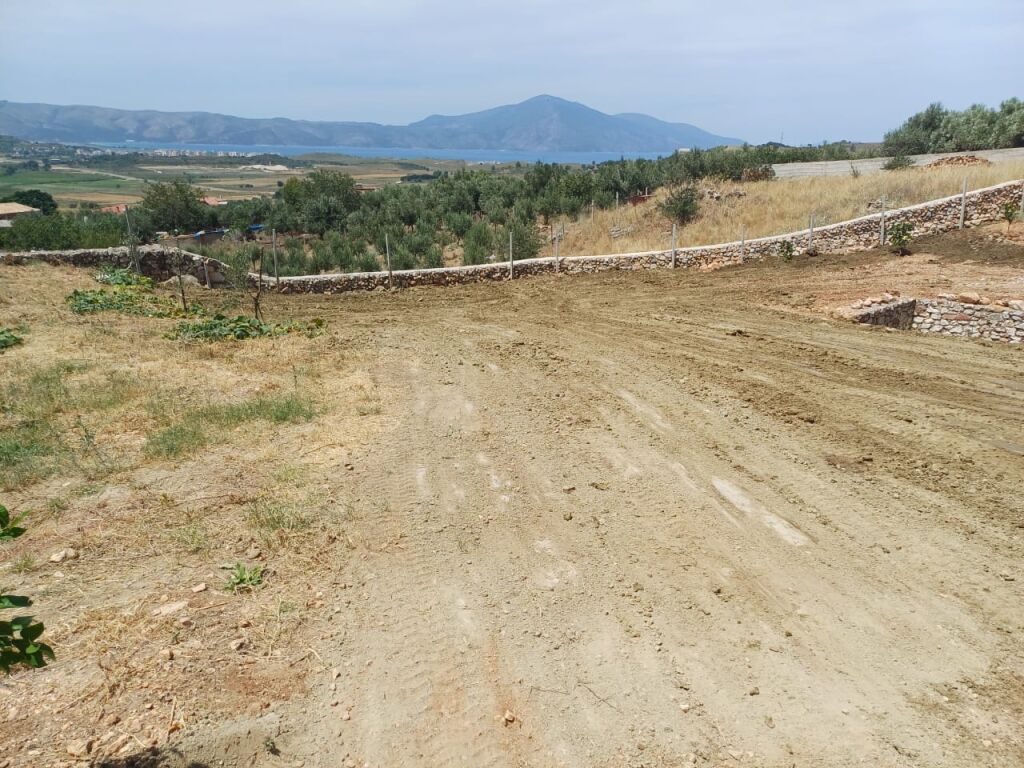 NDERTESE+TOKE PER SHITJE NE TRAGJAS, VLORE!!!