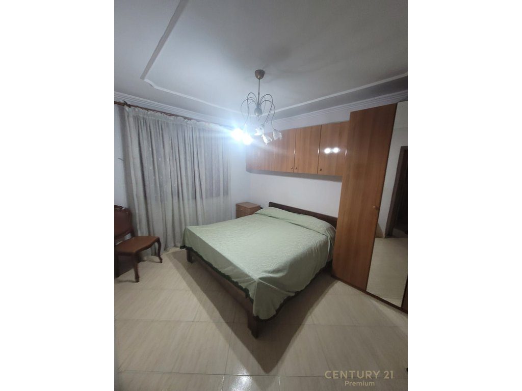 SHITET APARTAMENT 3+1 – FILLIM I RRUGËS MYSLYM SHYRI!