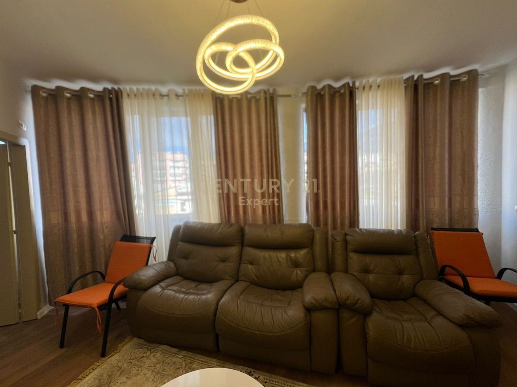 SHESIM APARTAMENT 1+1 NE RRUGEN DALIP TOPI, FRESK !!