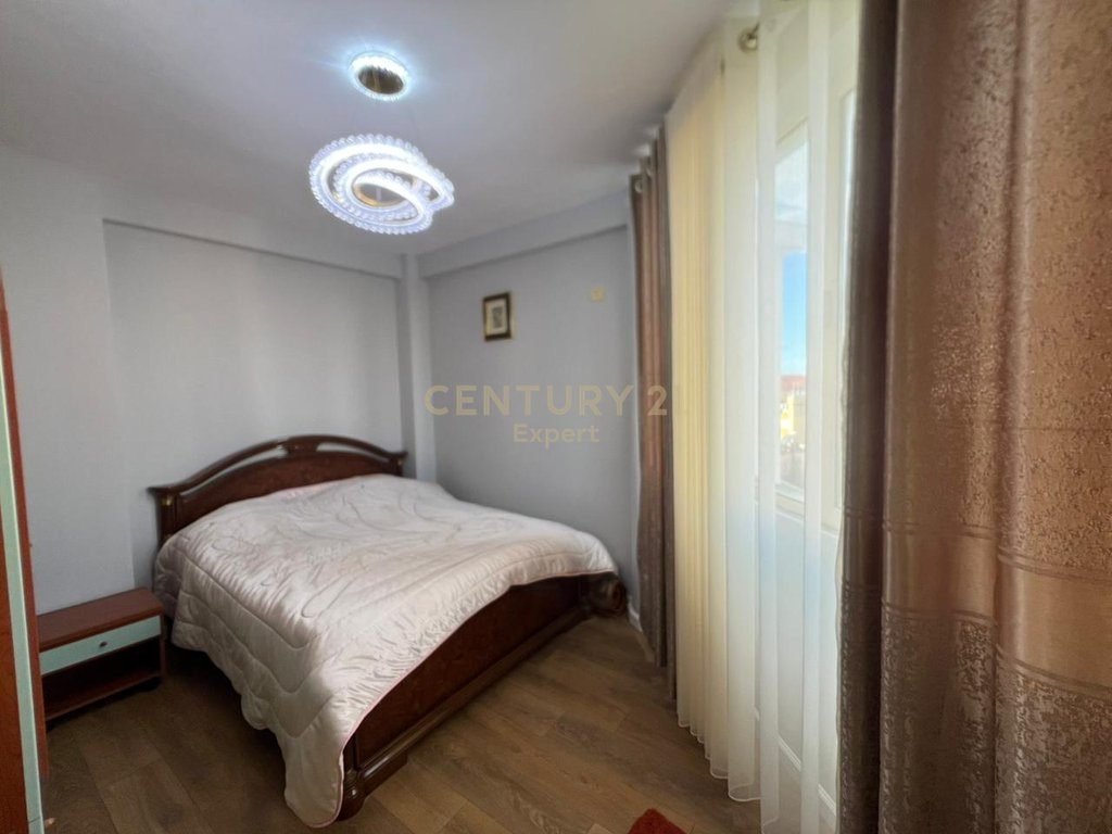 SHESIM APARTAMENT 1+1 NE RRUGEN DALIP TOPI, FRESK !!