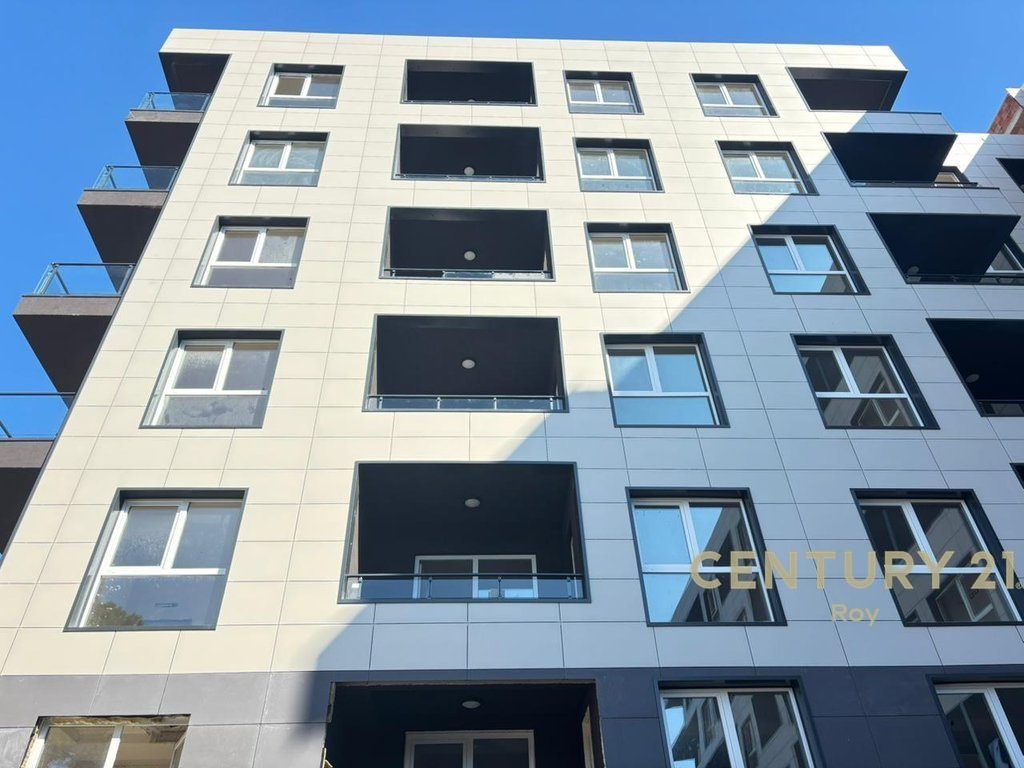 SHITET APARTAMENT 1+1 MONTEVIDEO RESIDENCE TE MALI ROBIT!!!